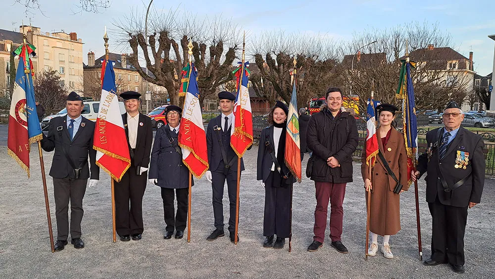 Les Porte-Drapeaux : Gardiens de la Mémoire et Messagers de notre Histoire
